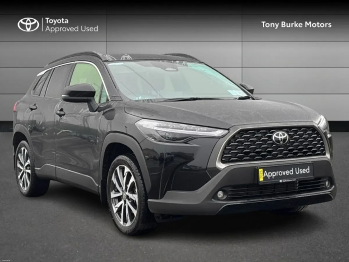 Toyota Corolla CROSS - Save EUR 4,000 - LunaSport - Image 1