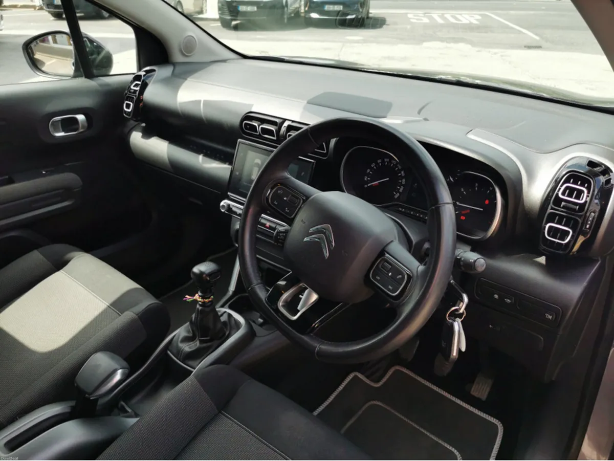 Citroen C3 FEEL PURETECH 110 S&S 4DR - Image 5