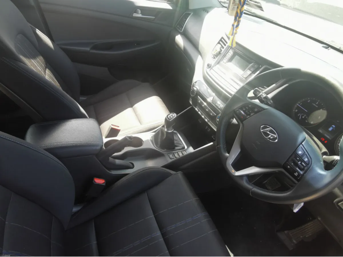 Hyundai Tucson IX35 1.7 COMFORT 5DR - Image 4