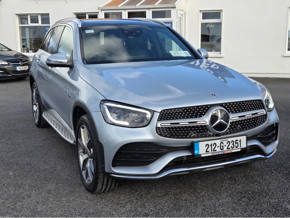 Mercedes-Benz GLC 300 DE AMG LINE PREMIUM PLUS 4M - Image 2