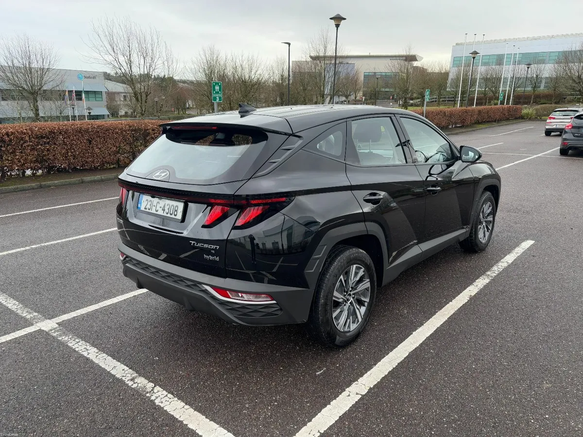 2023 Hyundai Tucson COMFORT PLUS HEV 5DR Automatic - Image 2