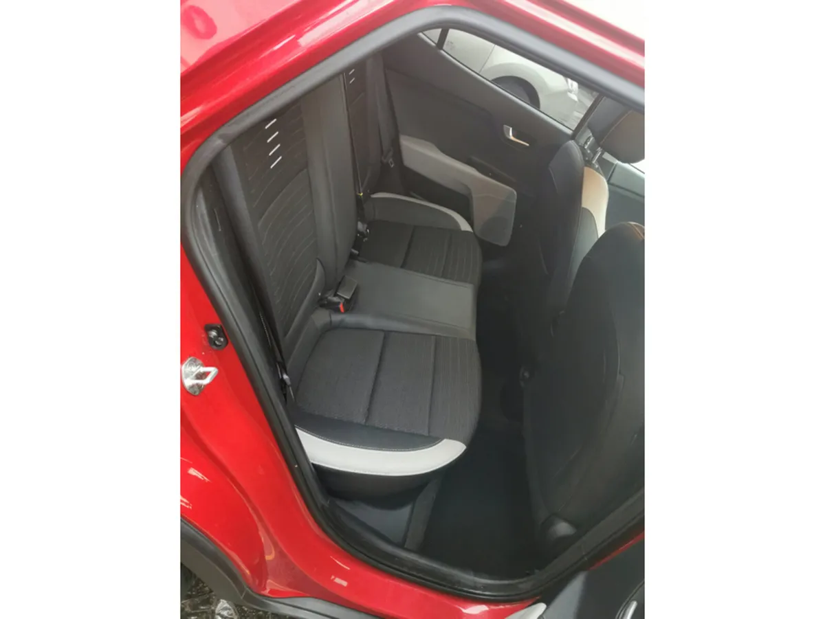 Kia Stonic 14. K3 5DR - Image 2