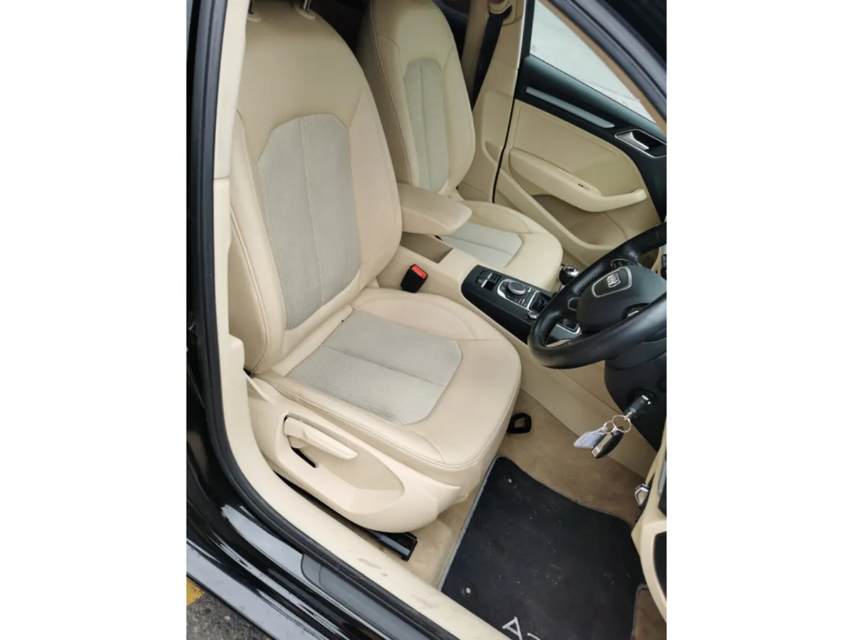 Audi A3 SAL 1.6 TDI 110 SE 4DR - Image 4