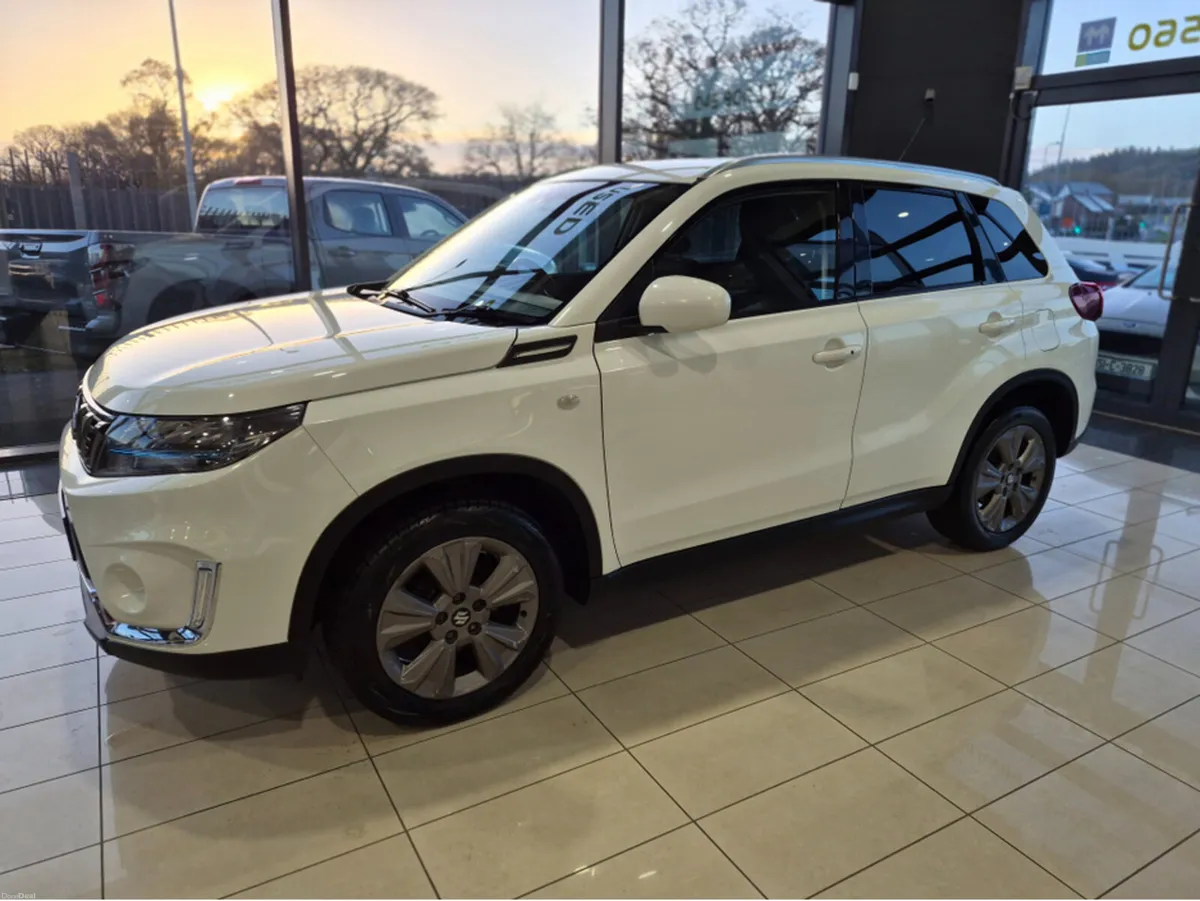 Suzuki Vitara 1.5 S1-HEV SZ-T AGS 5DR AUTO - Image 1