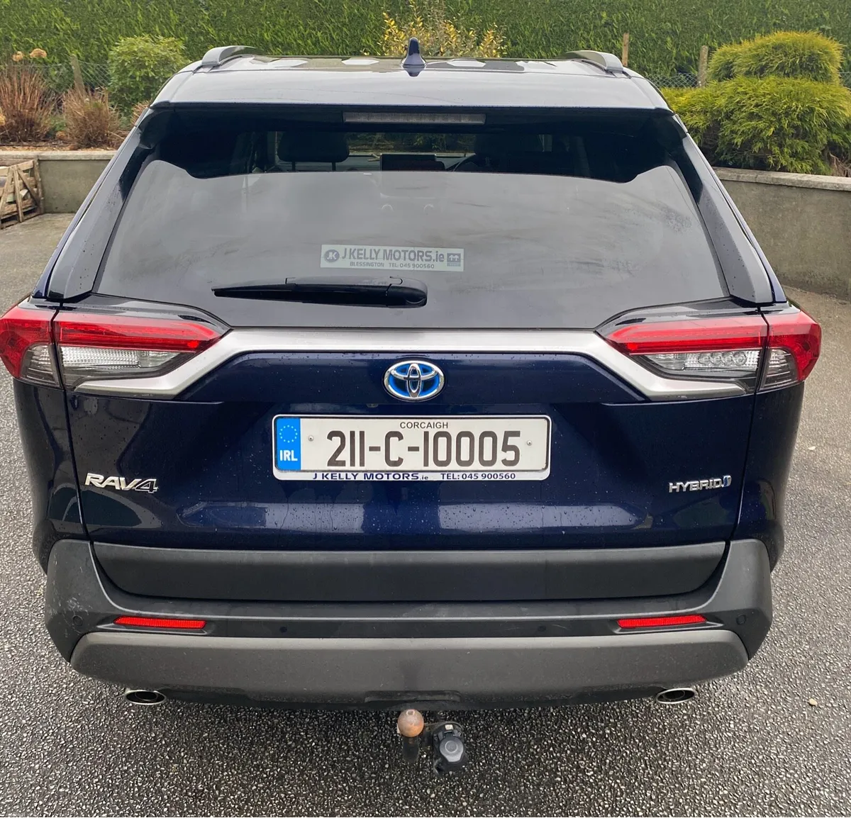Toyota RAV4 AWD Platinum 2021 - Image 2