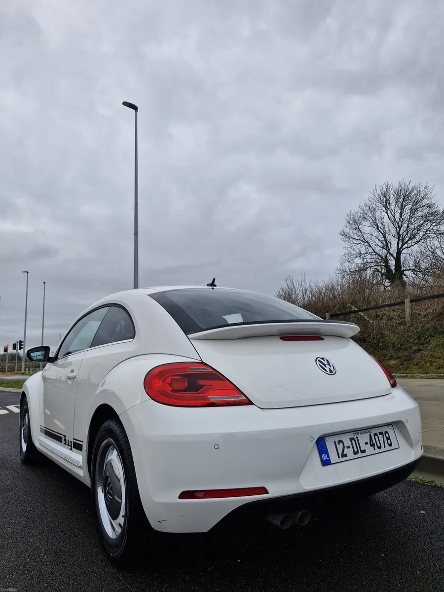 Vw beetle 2012 LOW MILES - Image 3