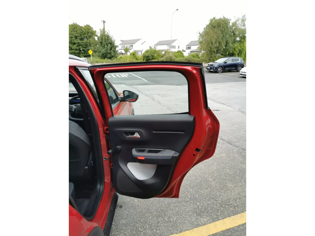 Citroen C3 PLUS EDITION  1.2 PETROL - Image 6