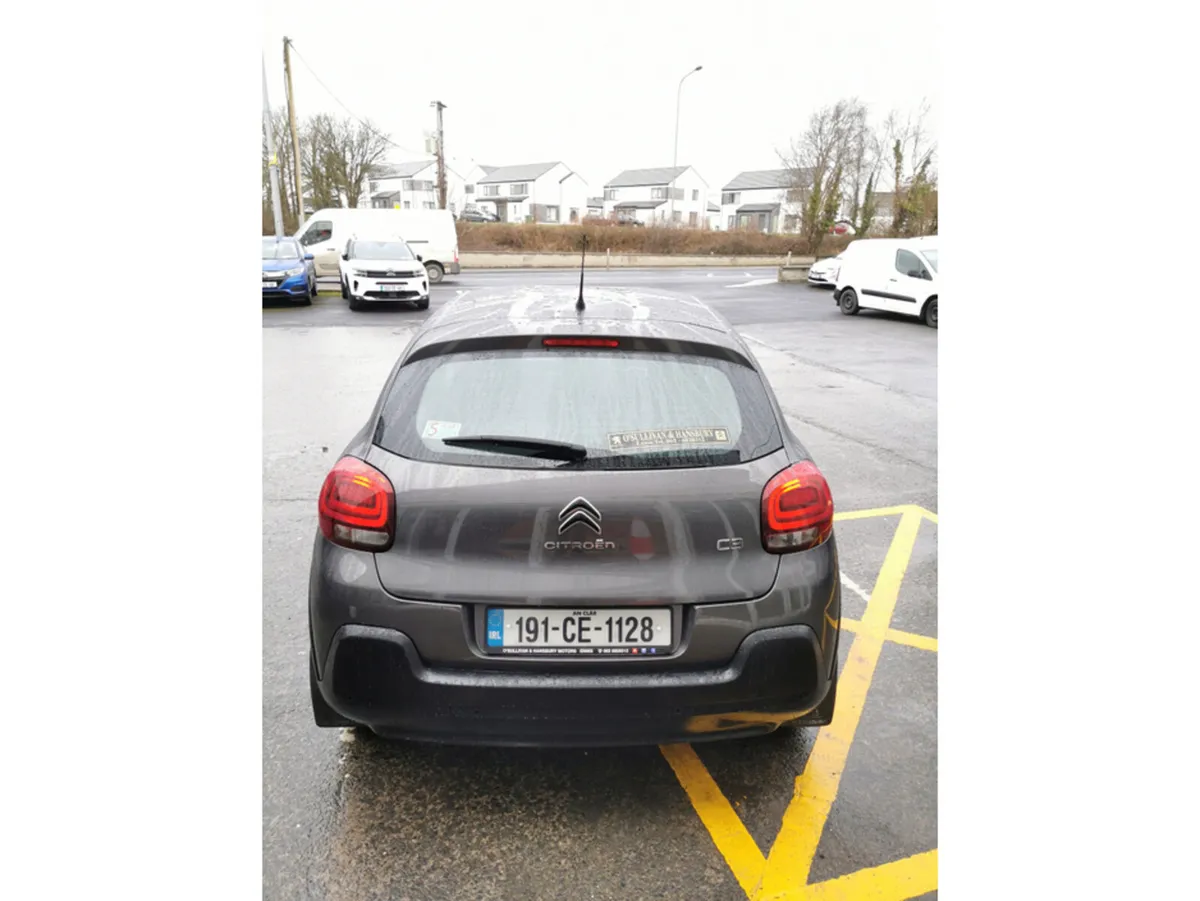 Citroen C3 FEEL EXCLUSIVE PURETECH 68 4DR - Image 6