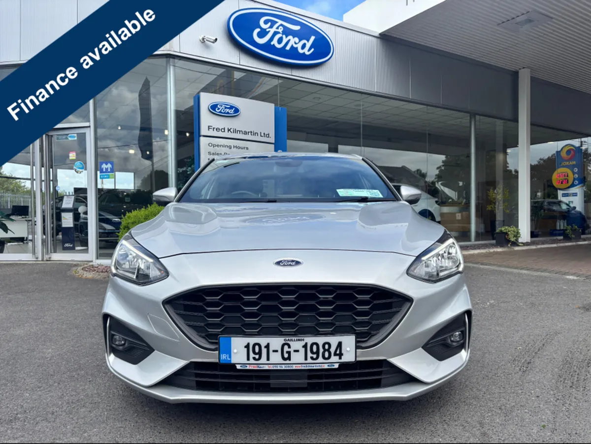 Ford Focus ST-LINE 1.5 TDCI 125PS 6SPEED 5DR - Image 2