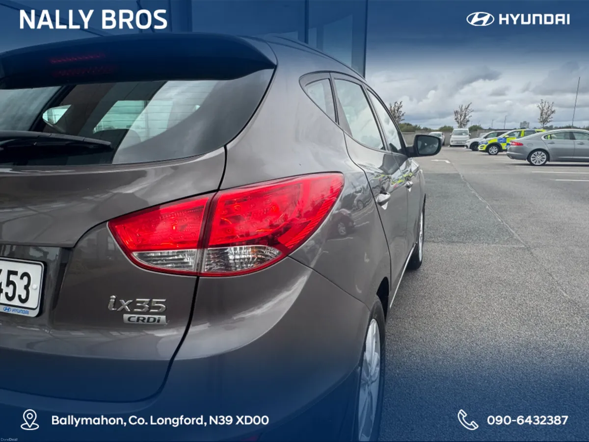Hyundai ix35 1.7 5DR - Image 6