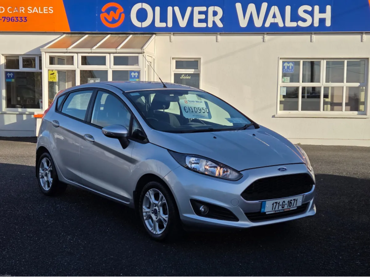 Ford Fiesta ZETEC 1.5 75PS M5 4DR MCA - Image 1