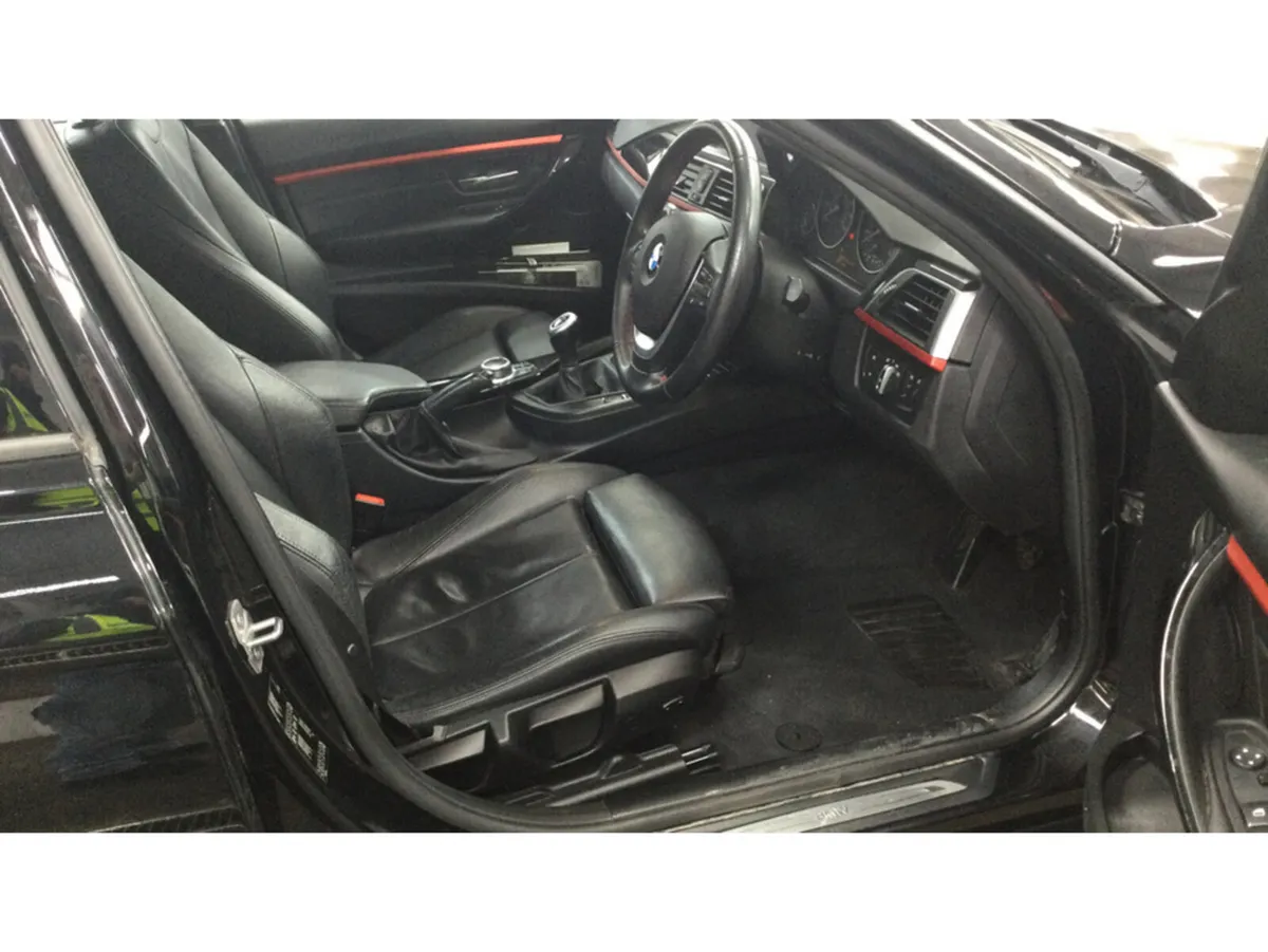 BMW 3-Series ED SPORT - Image 4