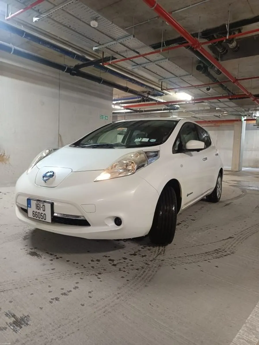 2016 Nissan Leaf 30KWH - Image 3
