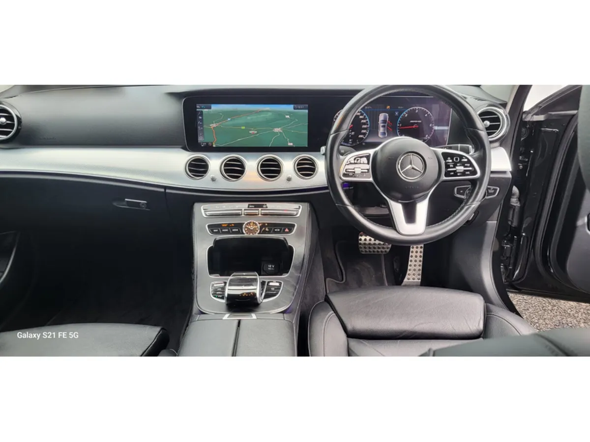 Mercedes-Benz E-Class E220 D SE EXECUTIVE 4DR AUTO - Image 3