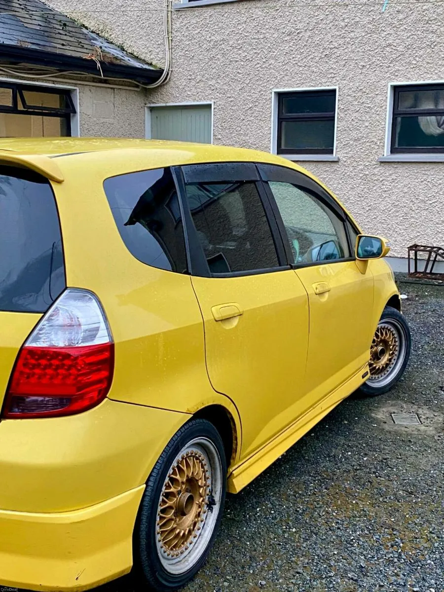 Honda jazz 2004 - Image 3