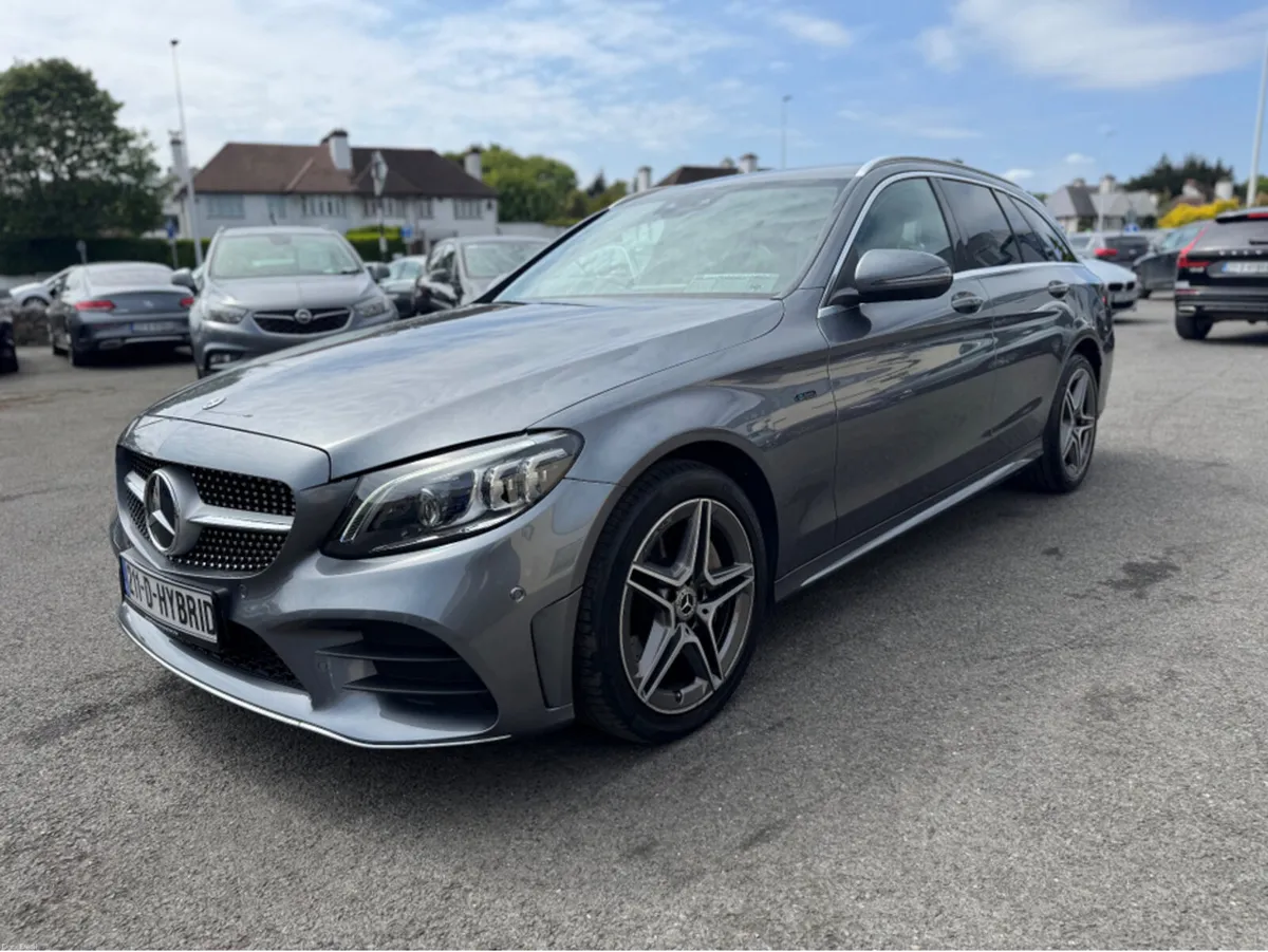Mercedes-Benz C-Class C300e AMG LINE EDITION ESTAT - Image 2