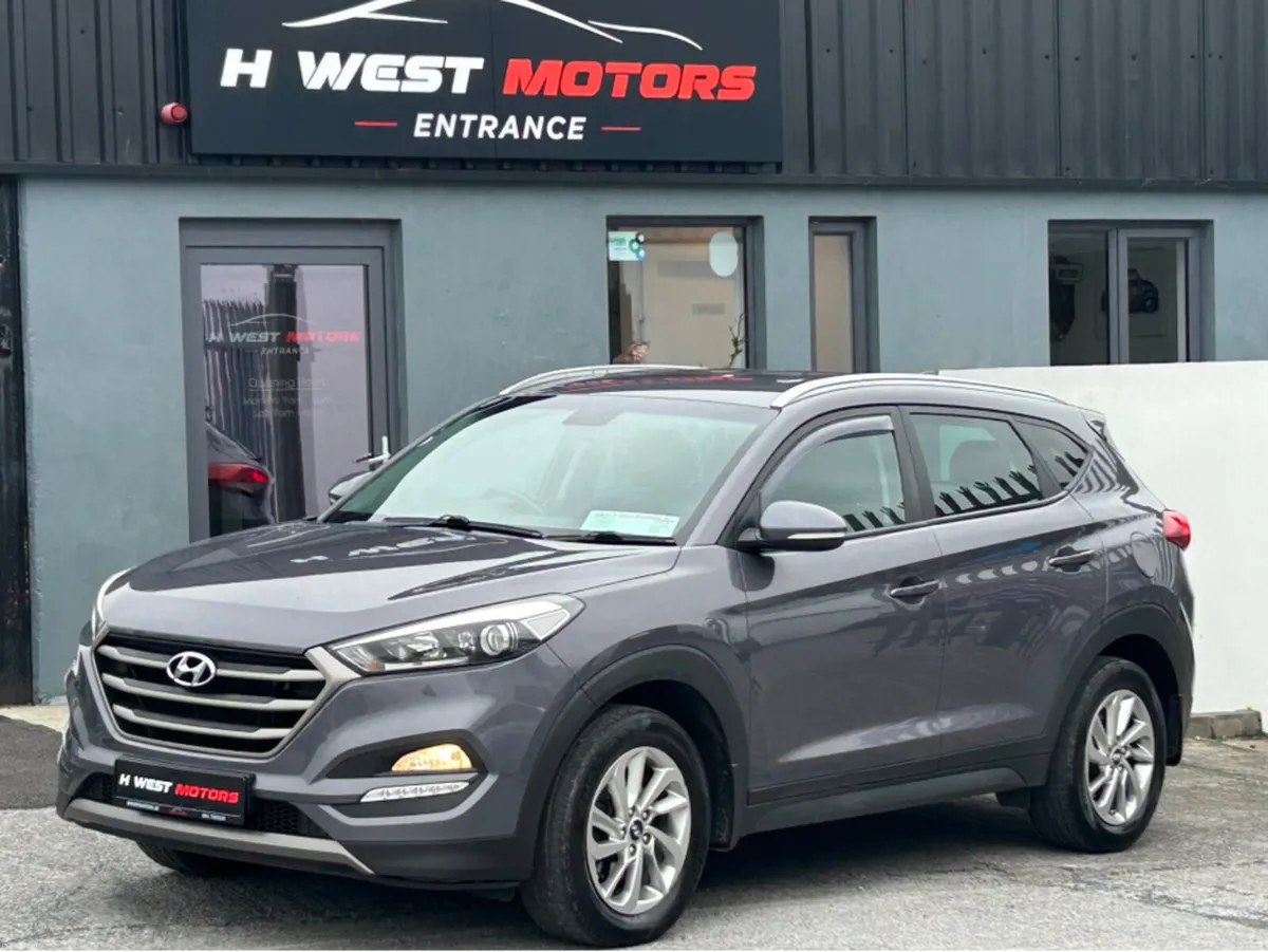 Hyundai Tucson EXECUTIVE 5DR - Image 1