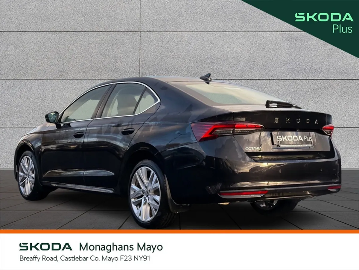 Skoda Octavia SELECTION PLUS 2.0 TDI 115HP 5DR - Image 3
