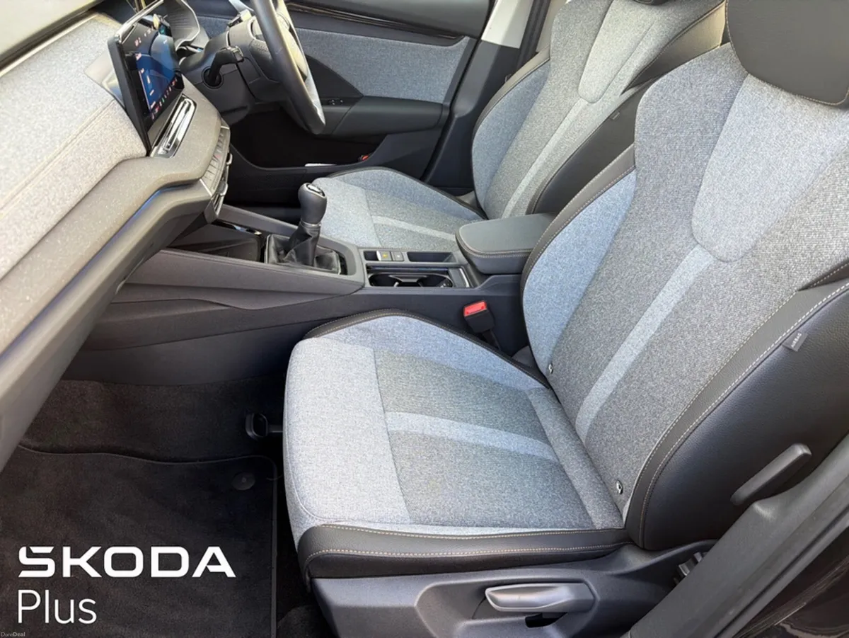 Skoda Octavia SELECTION PLUS 2.0 TDI 115HP 5DR - Image 4