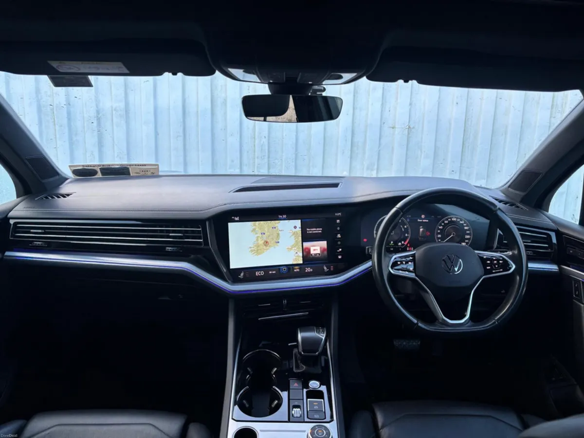 Volkswagen Touareg EHYBRID ELEGANCE 3.0 TSI PHEV 3 - Image 6