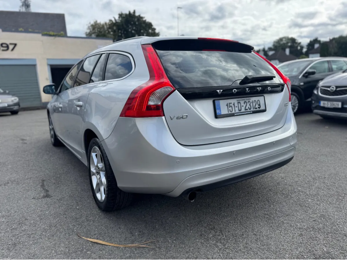 Volvo V60 D2 VOR PS 5DR AUTO - Image 2