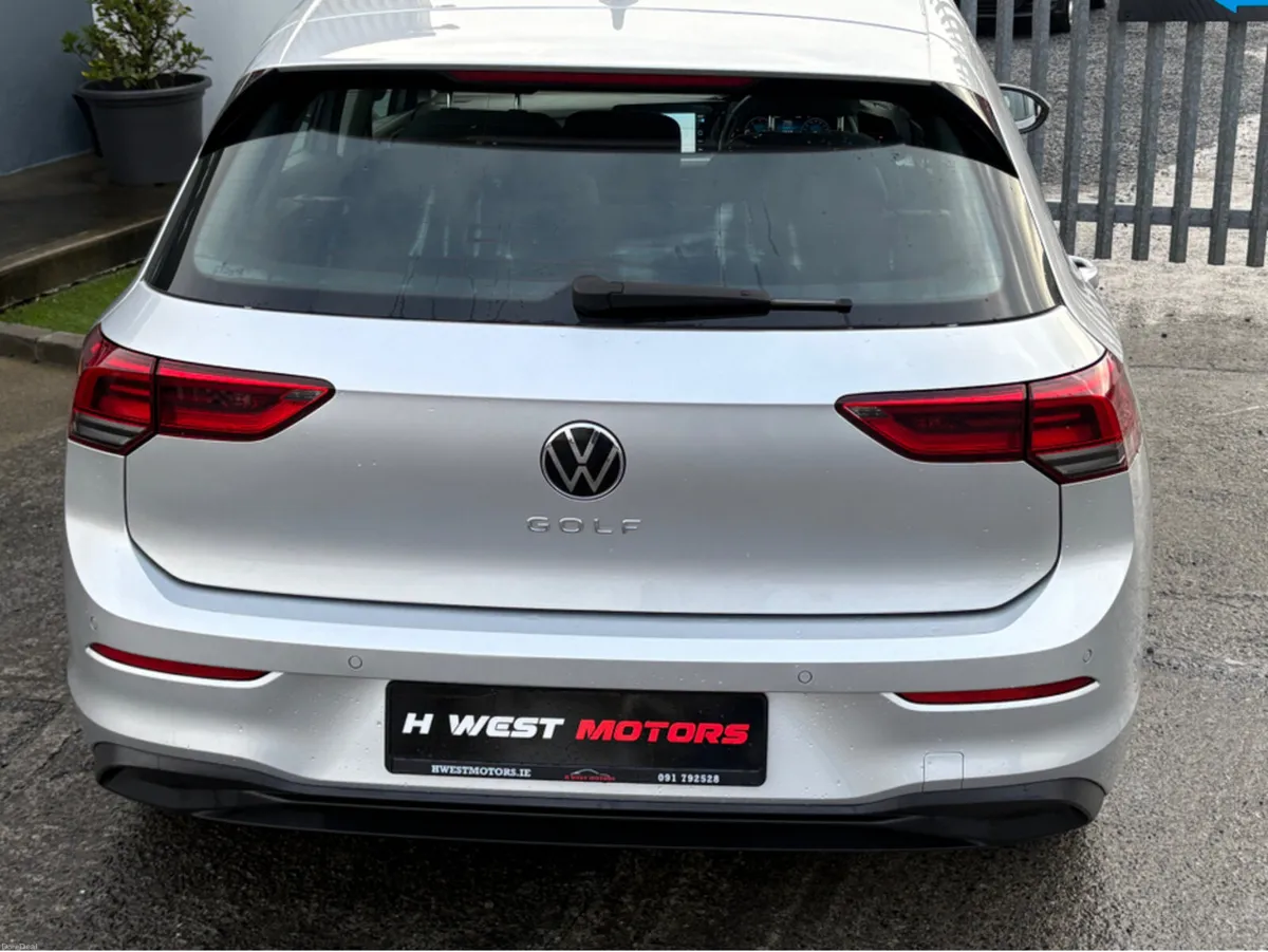 Volkswagen Golf LIFE TDI - Image 4
