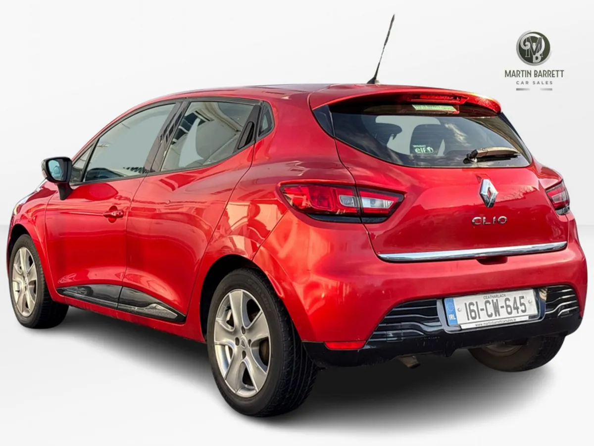 Renault Clio IV DYNAMIQUE NAV 1.2 PETR 4DR - Image 4