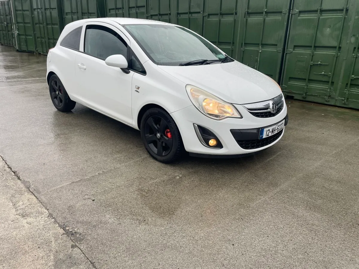 2012 Vauxhall Corsa 1:2 petrol Nct until 10/26 - Image 1