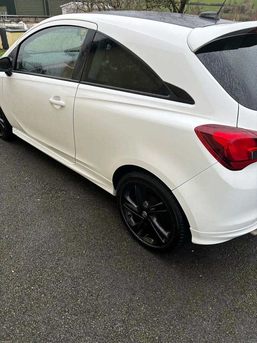 White Vauxhall opel Corsa 1.4l 162 - Image 4