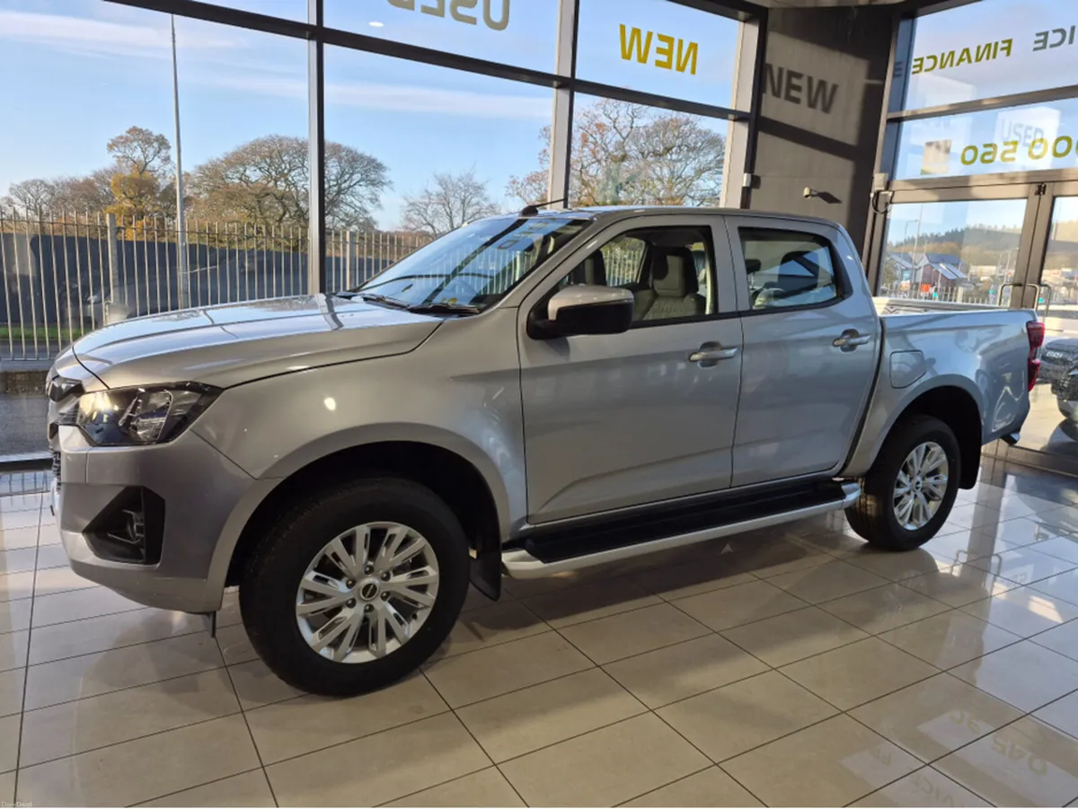 Isuzu D-Max L AUTO - Image 1