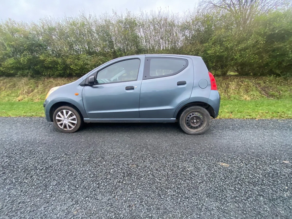 Nissan Pixo - Image 2