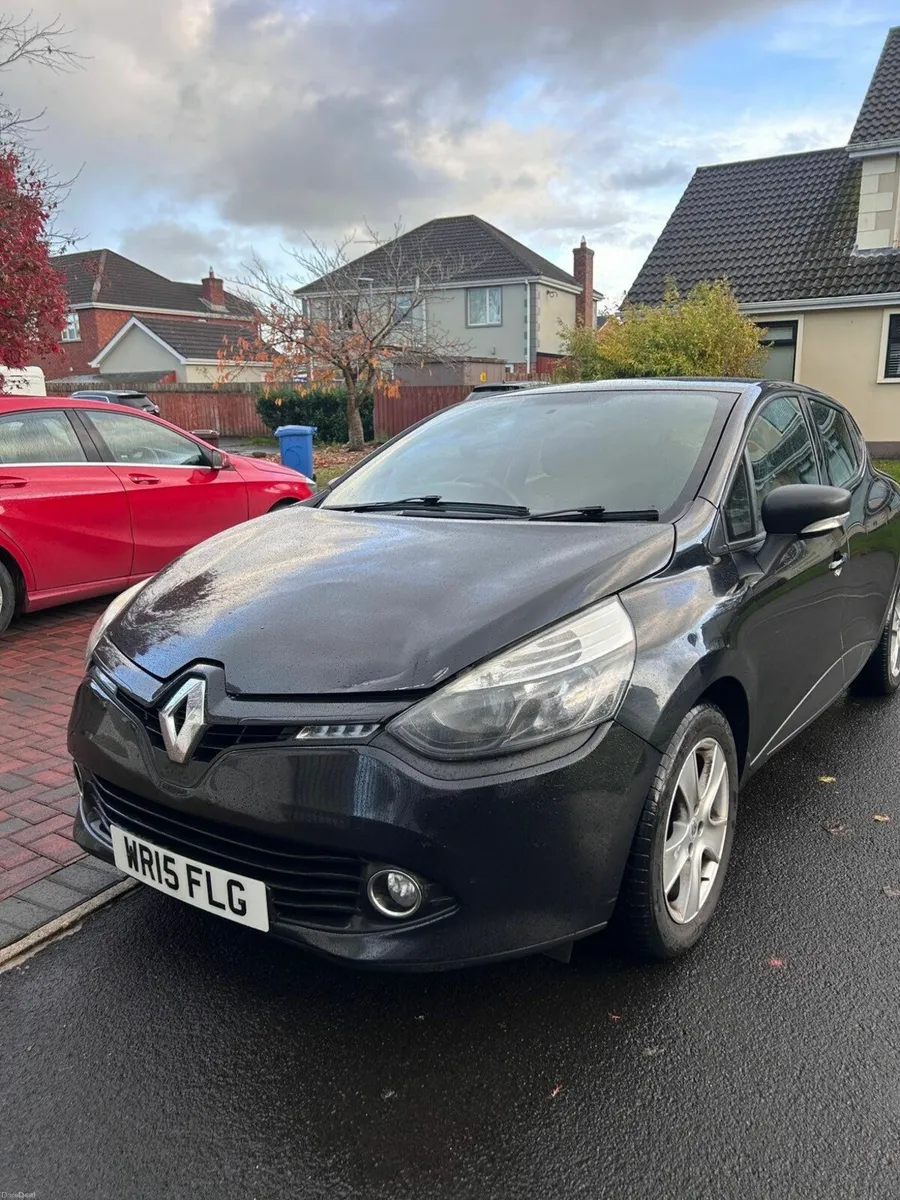 Renault Clio 2015 - Image 2