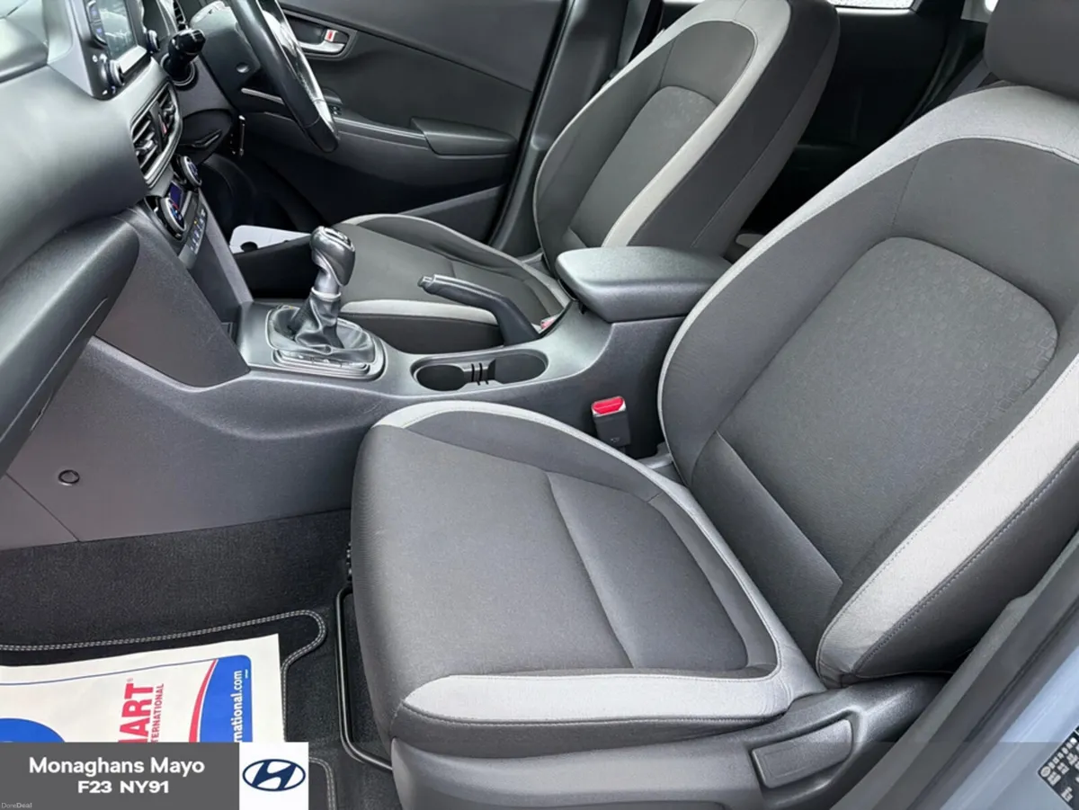 Hyundai KONA KAUAI EXECUTIVE 1.0 TURBO PETROL 5DR - Image 4
