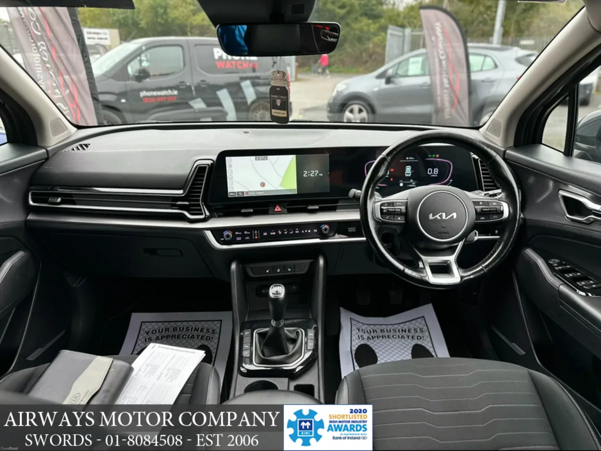 Kia Sportage 1.6 DIESEL MANUAL 5DR - Image 4