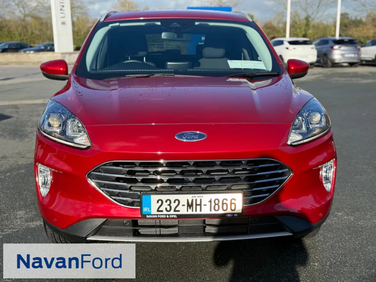 Ford Kuga Titanium 2.5 Plug-in Hybrid 225Ps - Image 2