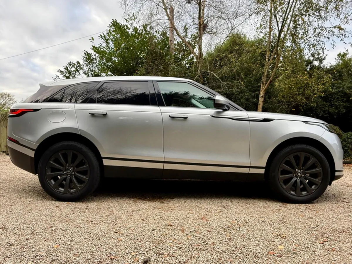 Land Rover Range Rover Velar 2.0 TD4 - Image 4