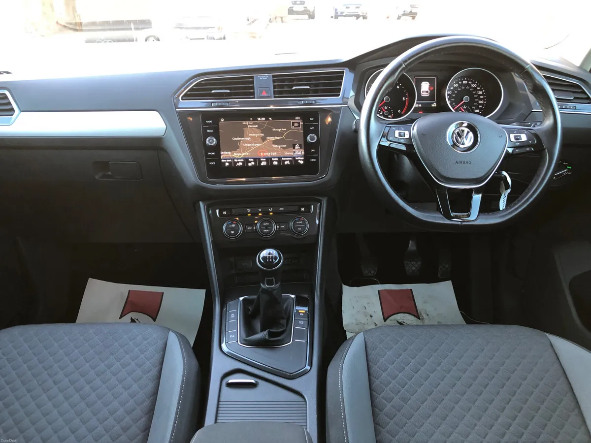 2018 Volkswagen Tiguan 2.0 TDI SE Nav 150 BHP - Image 3
