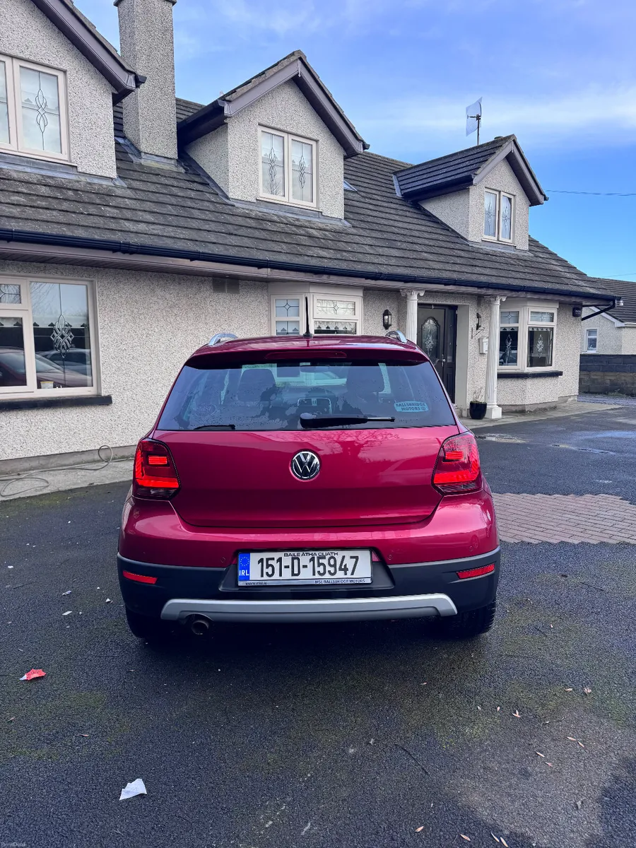 Volkswagen Polo 2015 54000km manual - Image 4