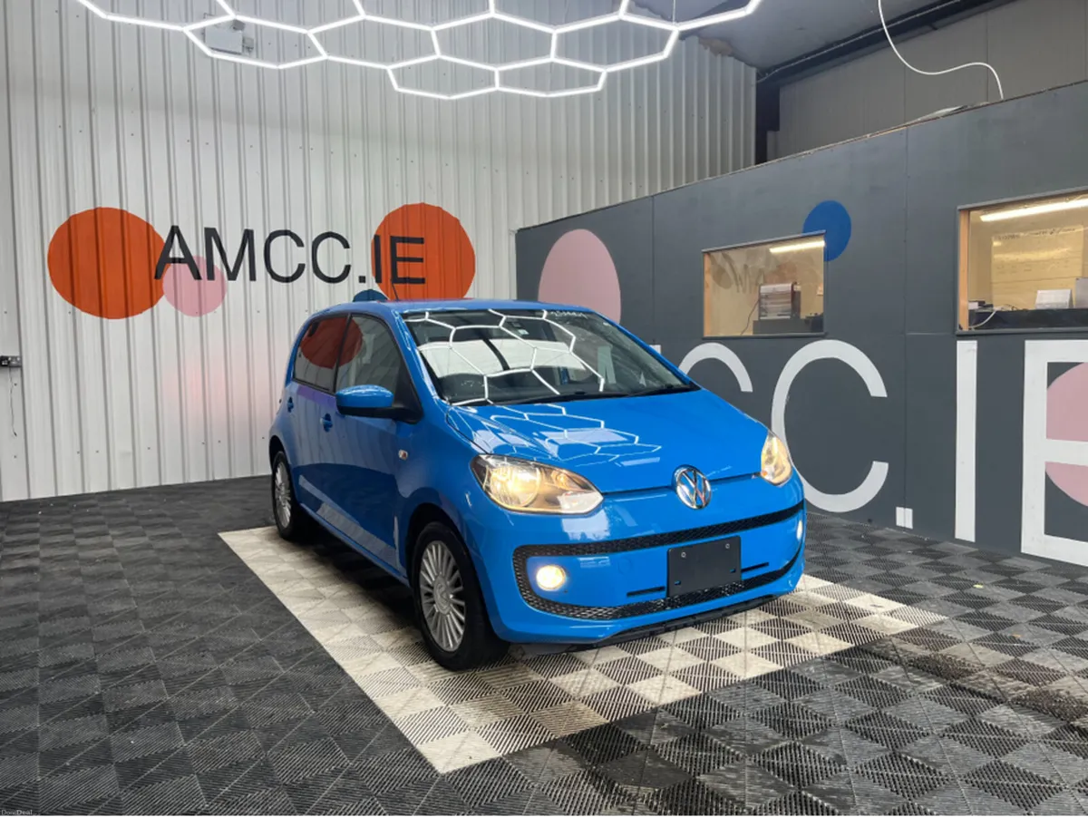 Volkswagen up! ONLY €7950 1.0 AUTOMATIC / HEATED S - Image 1