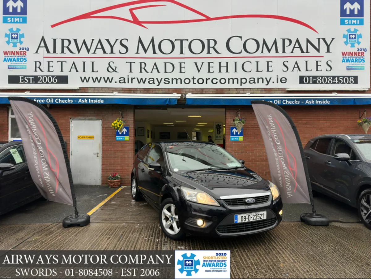 Ford Focus ZETEC 1.6 3DR - FULL SERVICE REC / T. B - Image 1