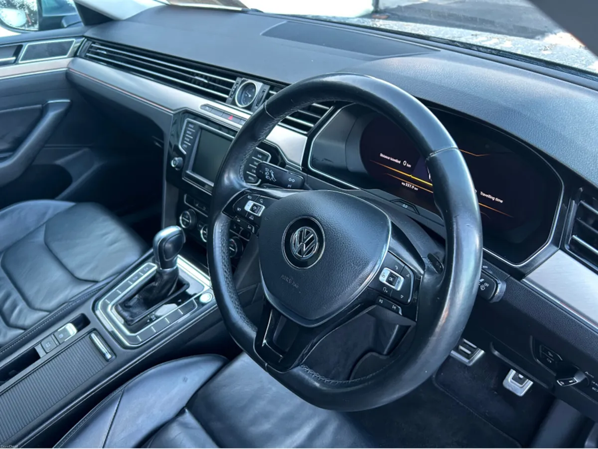 Volkswagen Arteon 2.0 TDI ELEGANCE 150 4DR AUTO 15 - Image 4