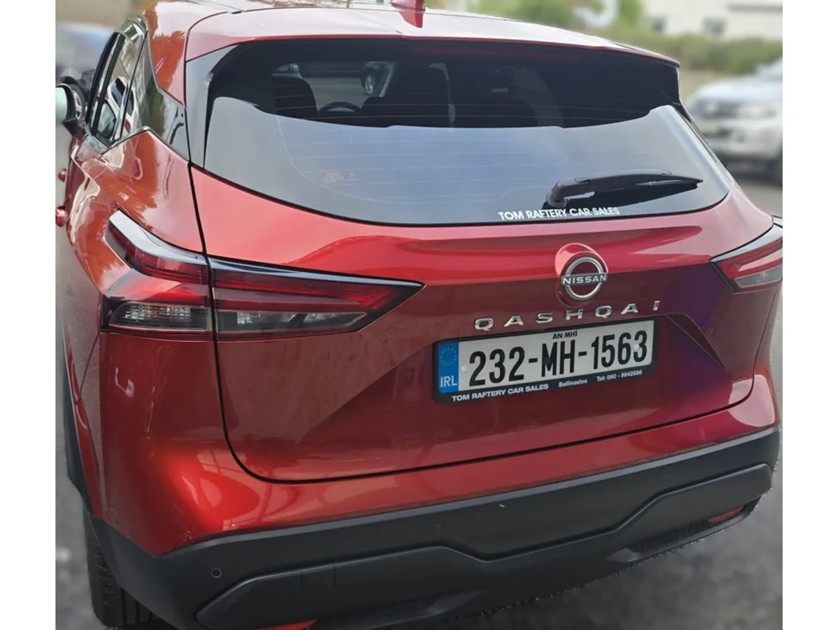 Nissan Qashqai QQ 1.3 HYB SV MY2 4DR - Image 2