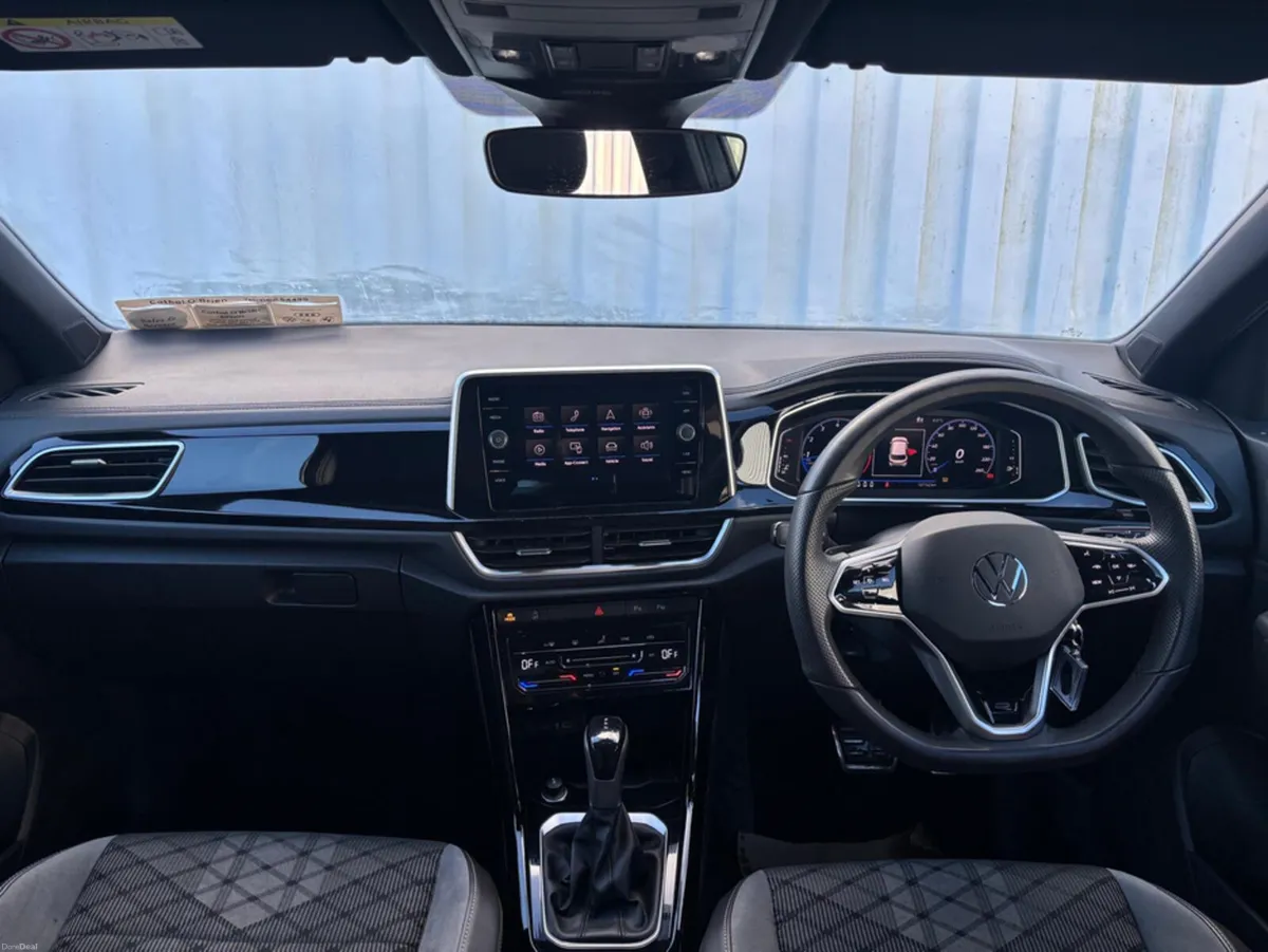Volkswagen T-Roc R-LINE 1.5 TSI D7F 150 150HP 5DR - Image 6