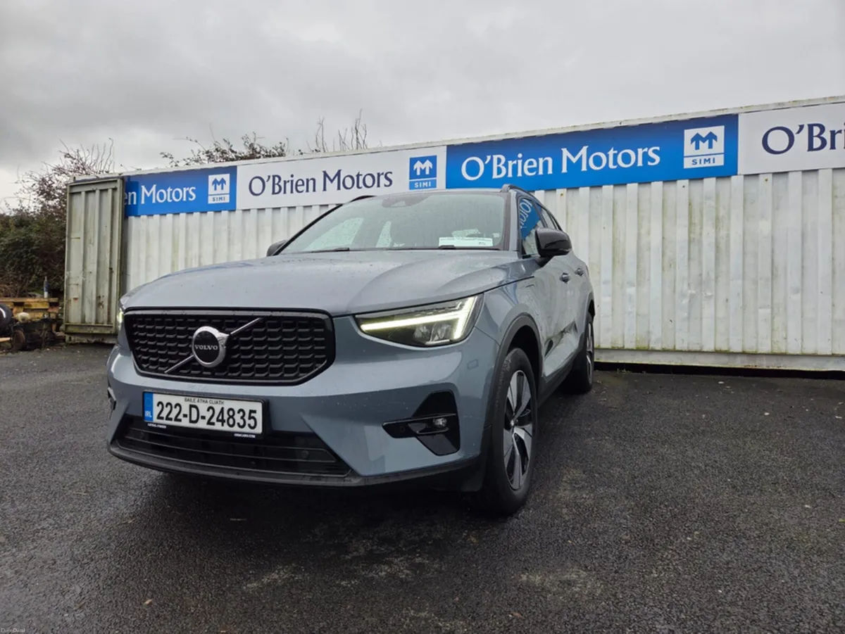 Volvo XC40 + T4 RECHARGE AUTO PLUS - Image 3