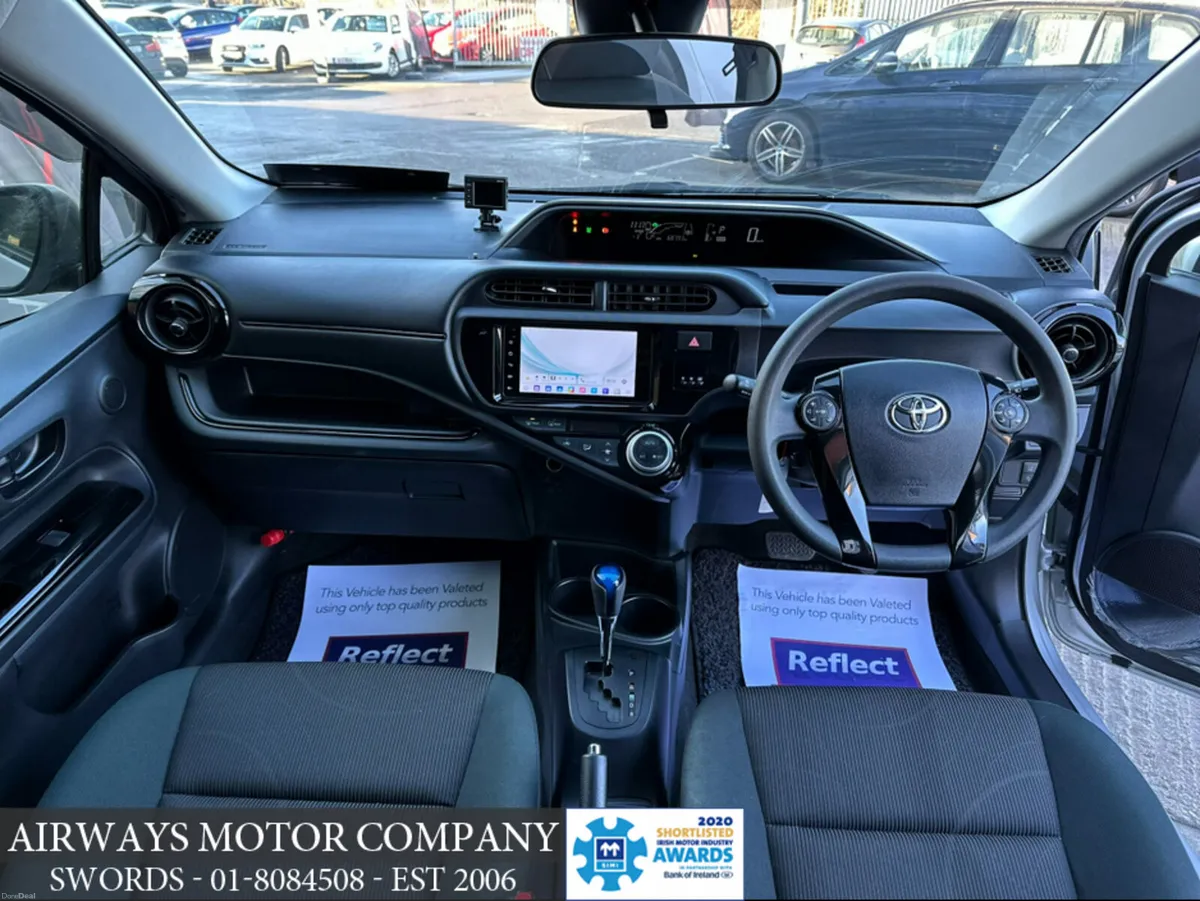 Toyota Aqua 1.5 HYBRID AUTO - Image 4