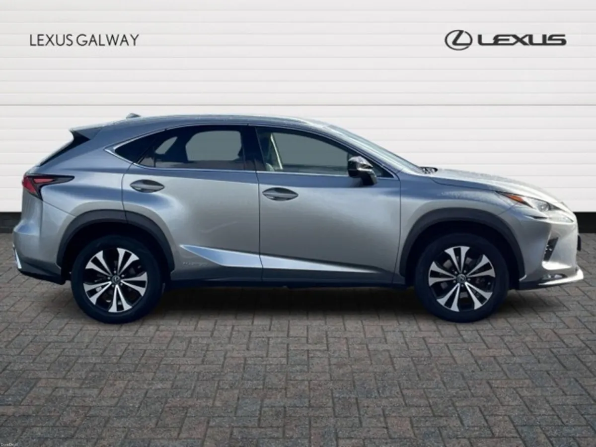 Lexus NX FWD Dynamic (Car Play std) // Remote Cent - Image 3