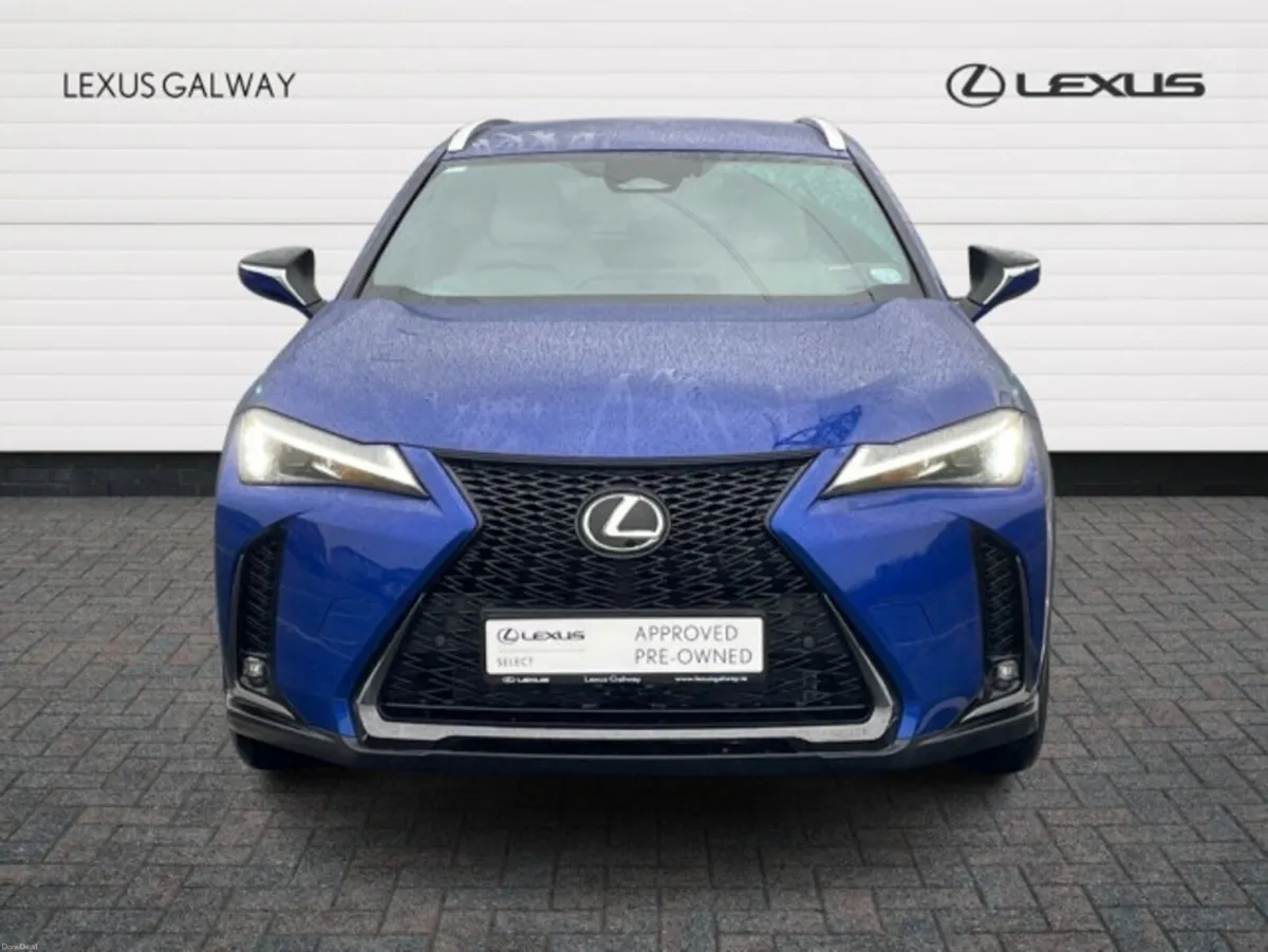 Lexus UX F-Sport Design // Remote Central Locking - Image 4