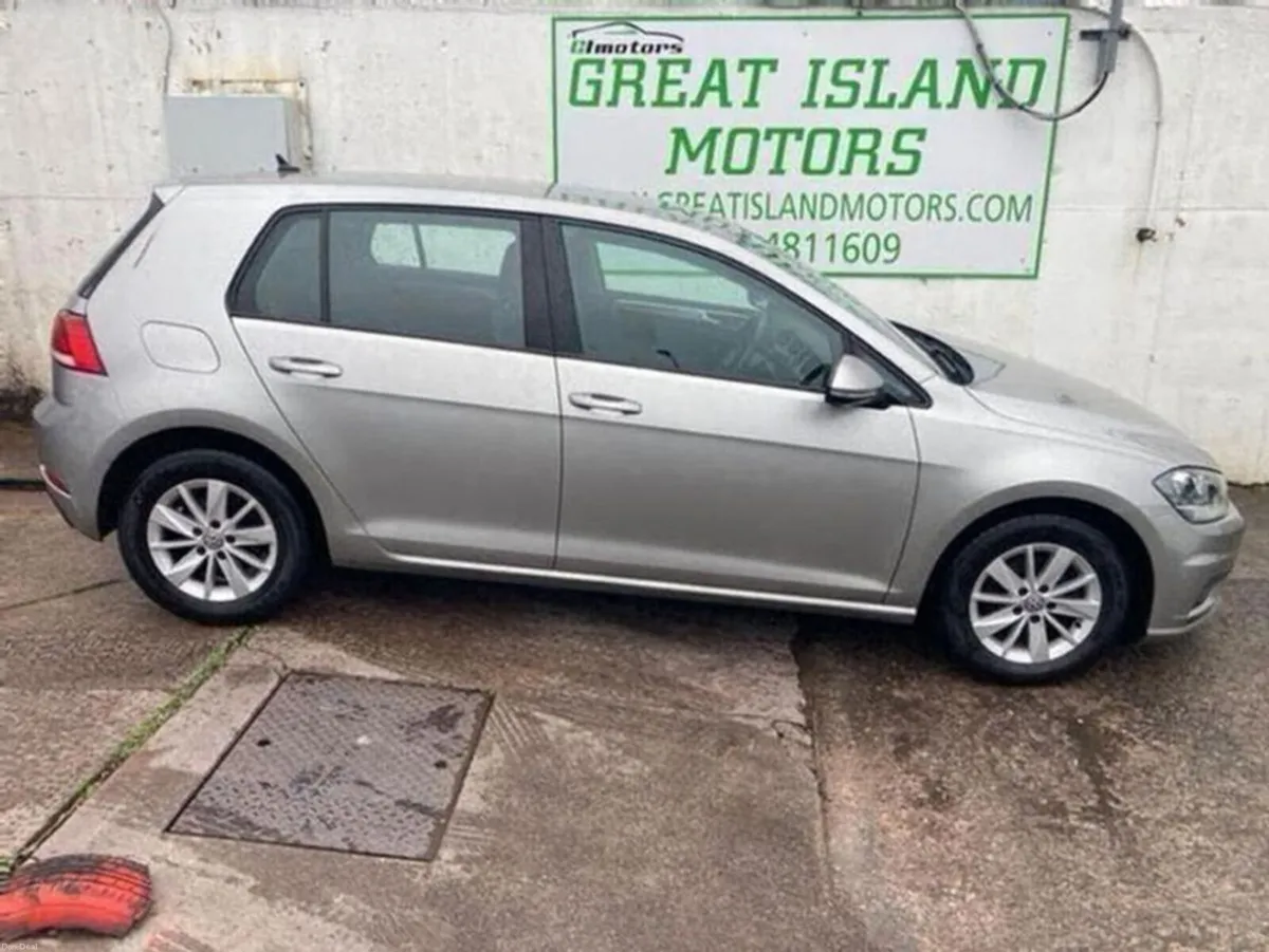 Volkswagen Golf 1.6 Trendline Hatchback Diesel Man - Image 6