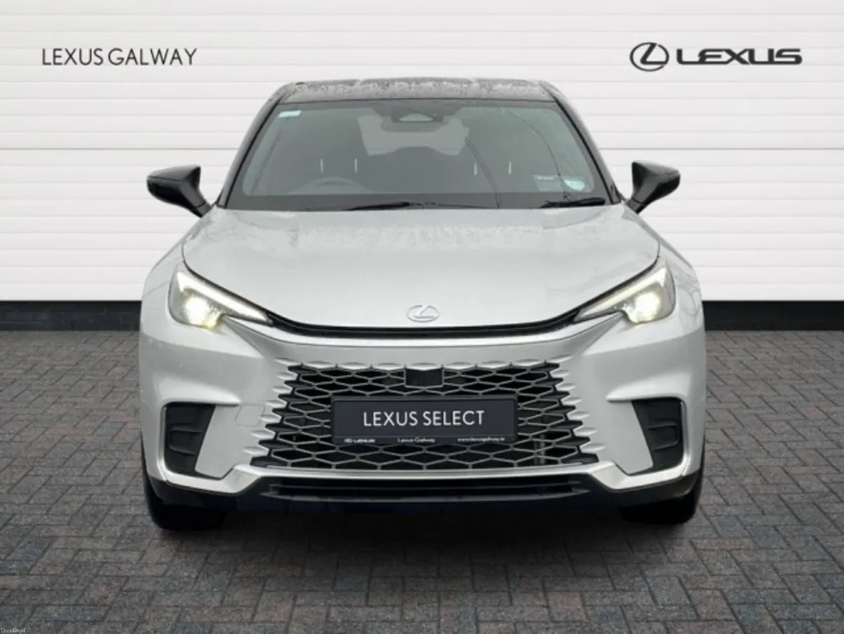 Lexus LBX 1.5h EMOTION // Heated Mirrors // Power - Image 4