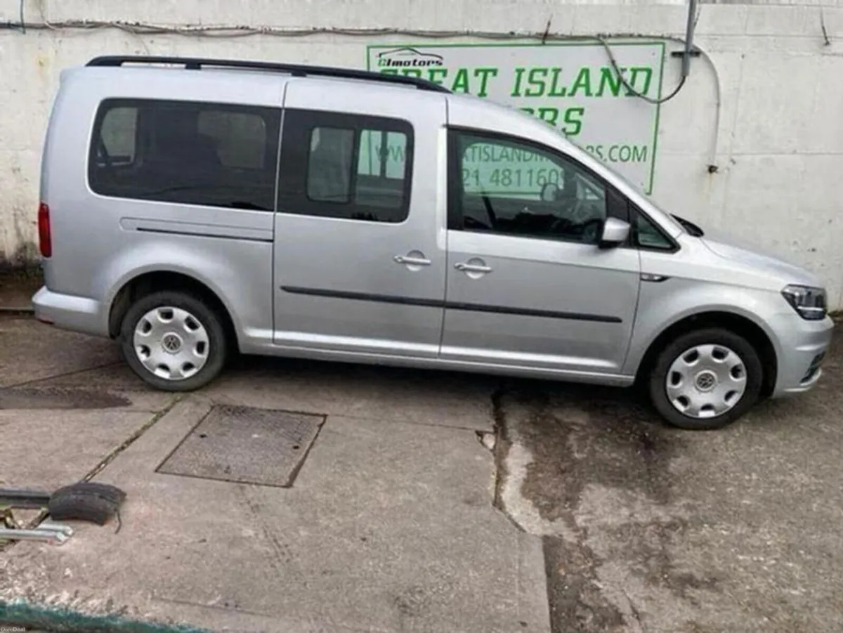 Volkswagen Caddy 7 seater Diesel Manual - Image 6